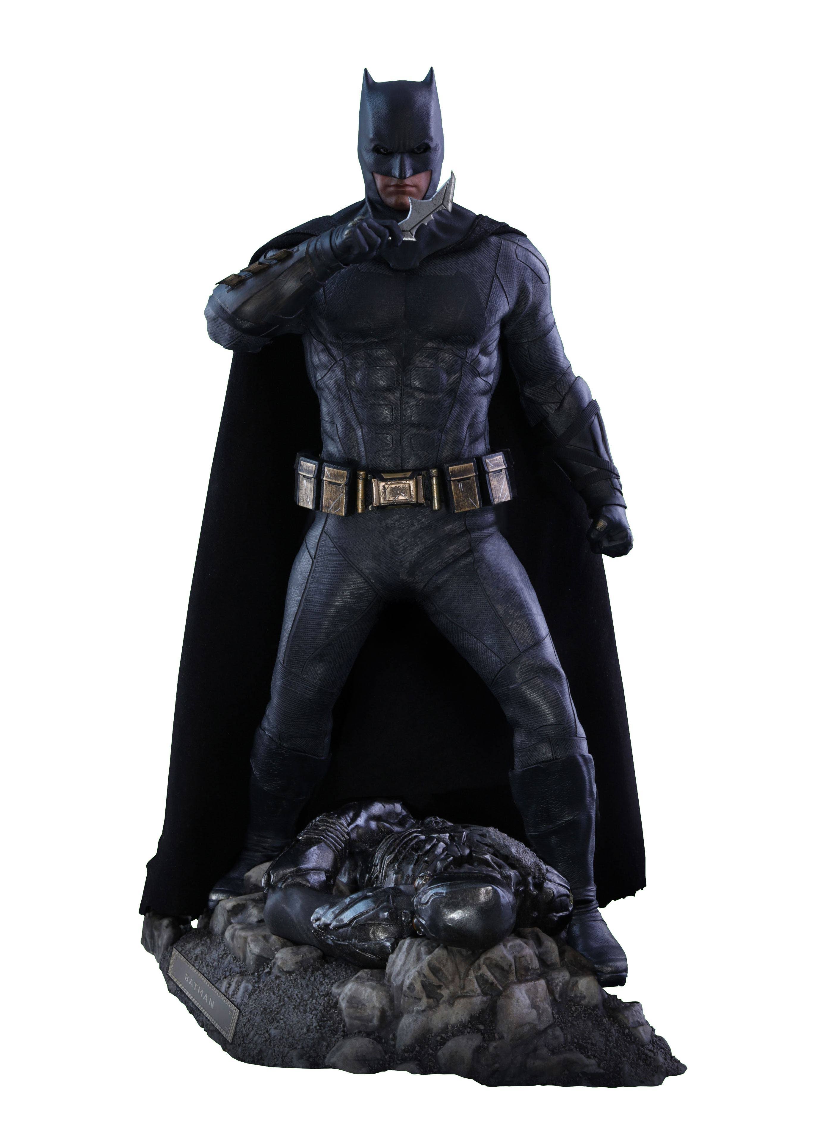 Hot Toys 1/6 Justice League Batman (Deluxe) MMS456 Sixth Scale Figure