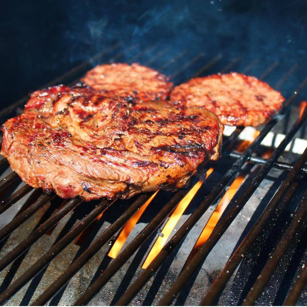 Louisiana Grills 60700 Wood Pellet Grill - Black - 44x22