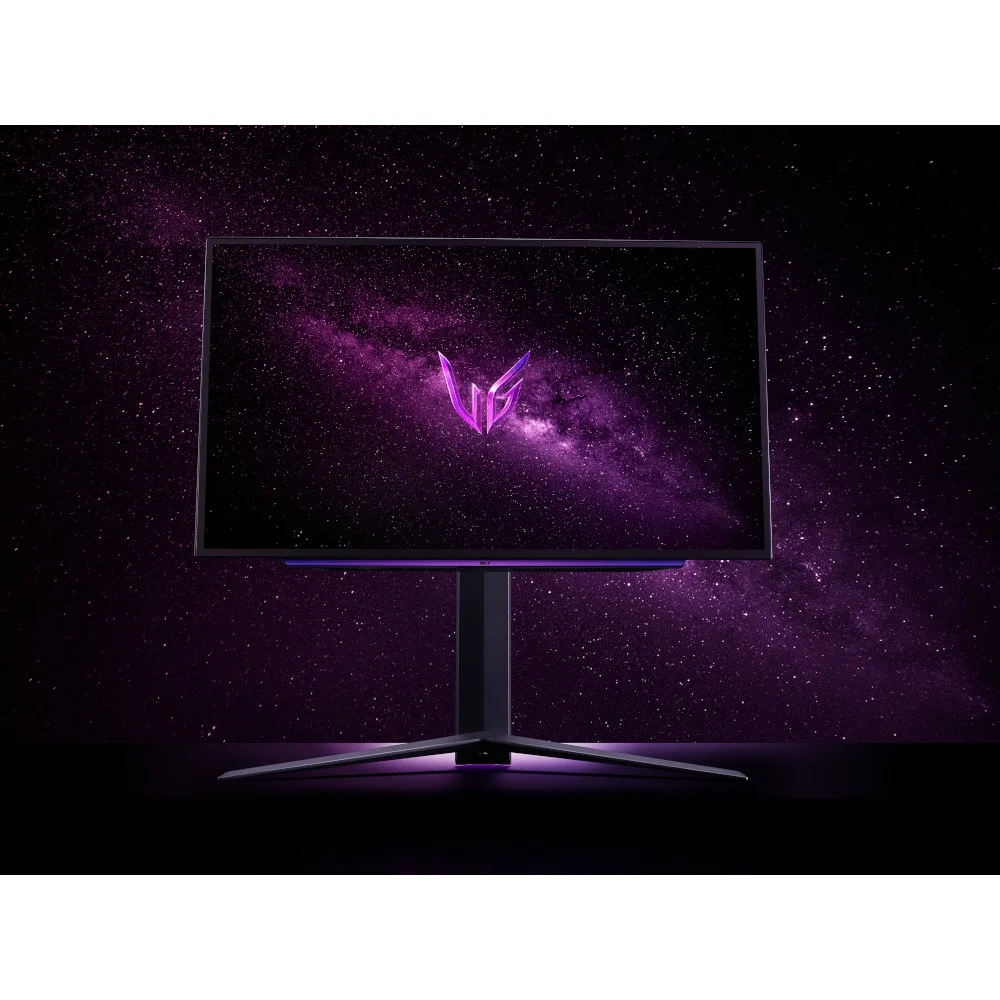 LG 27" UltraGear™ OLED Gaming Monitor QHD with 240Hz Refresh Rate 0.03ms Response Time - 27GR95QE-B