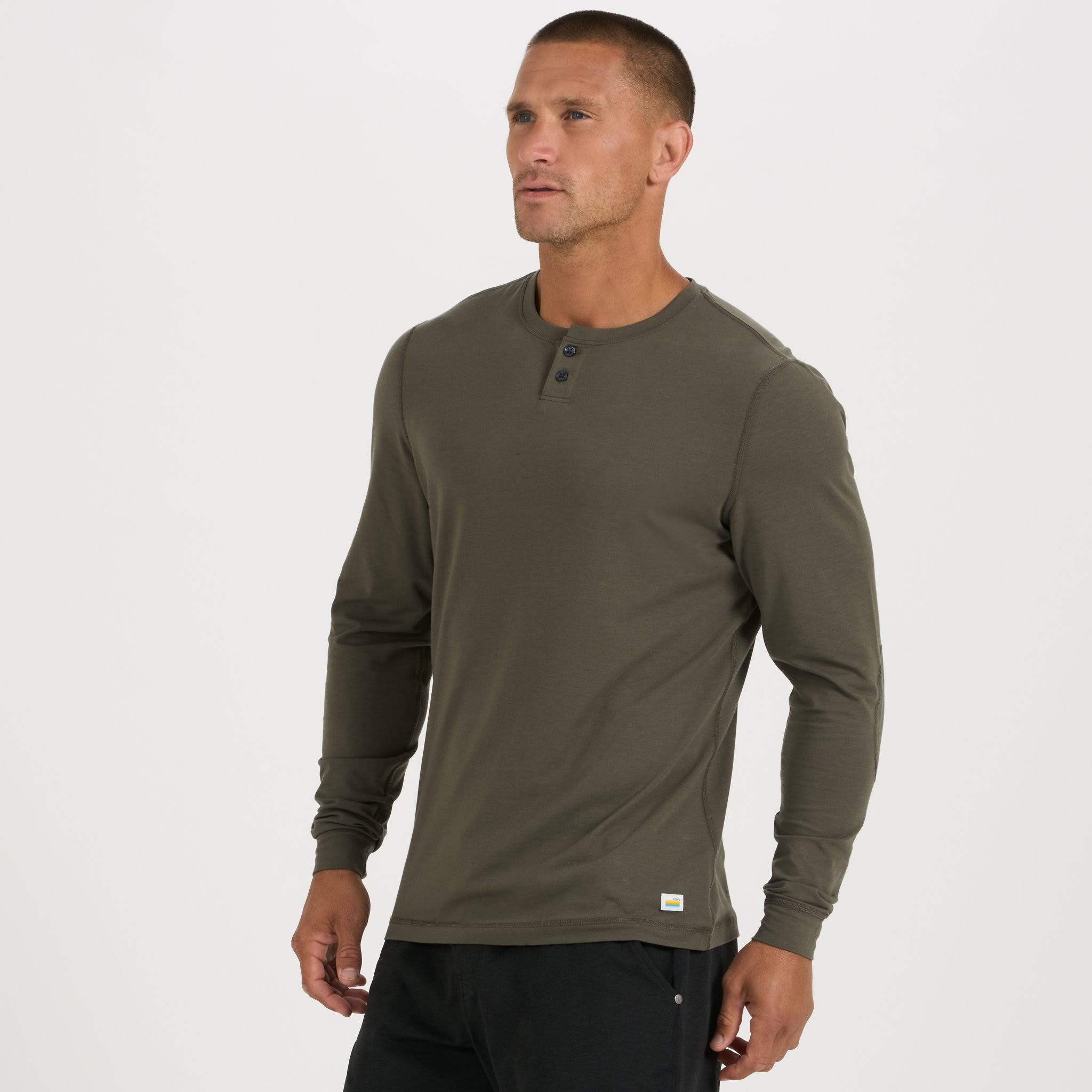 Vuori Men&s Ever Henley