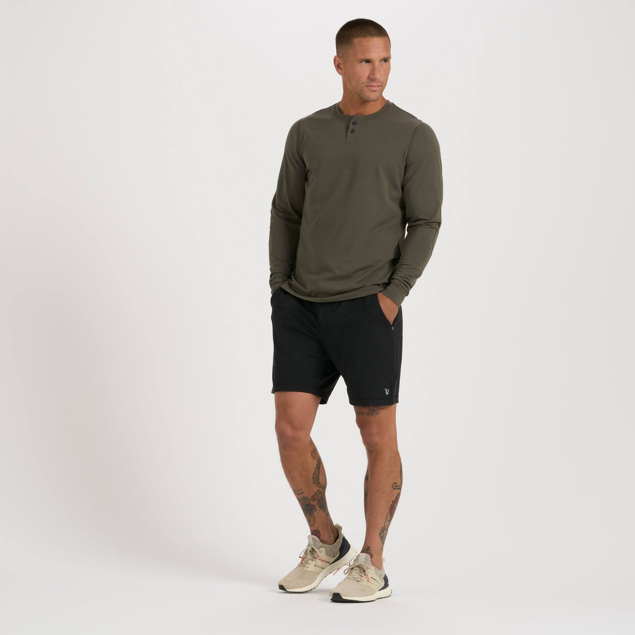 Vuori Men&s Ever Henley