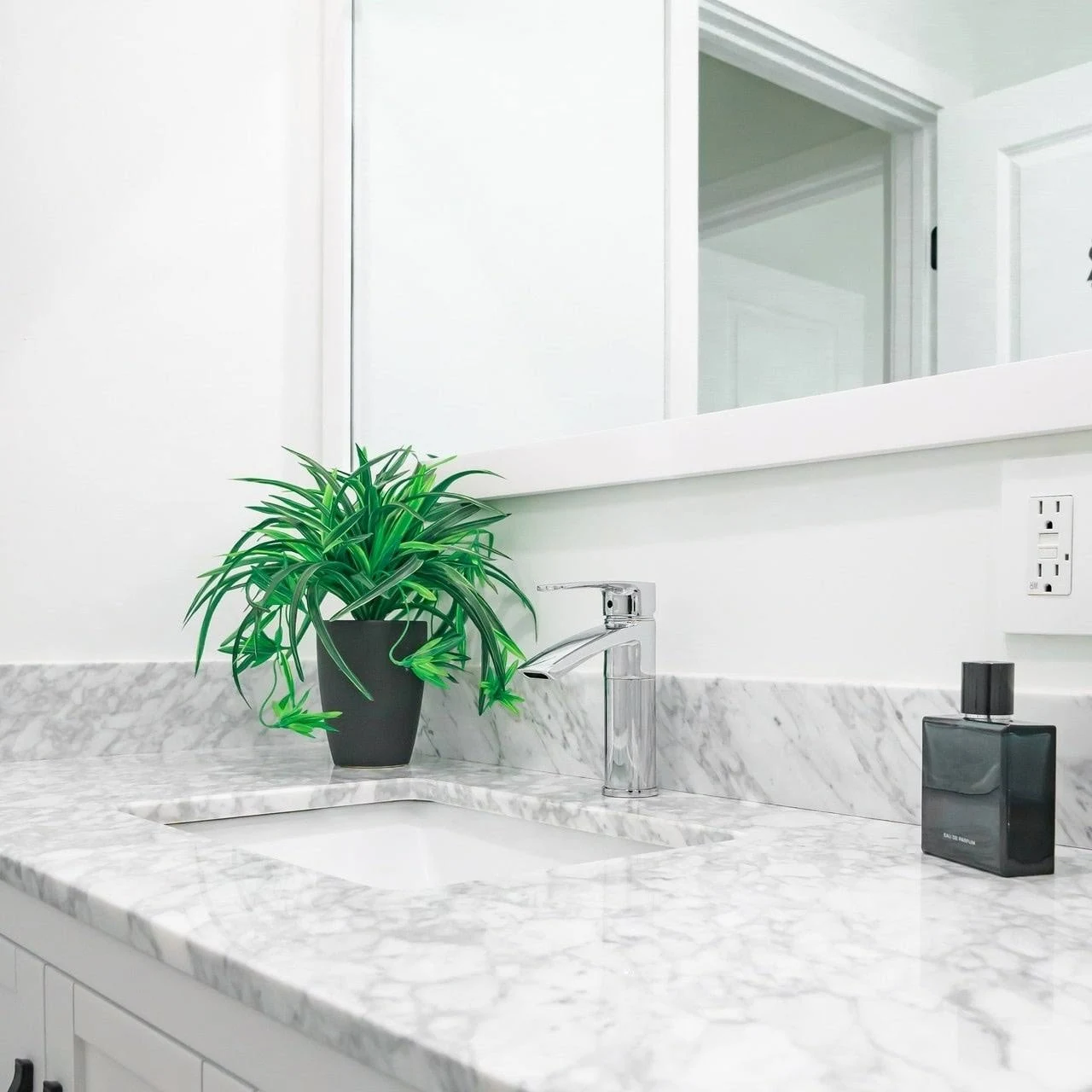 Ariana 7x22 Single Hole Bathroom Sink Faucet with Swivel Spout - Brushed Nickel