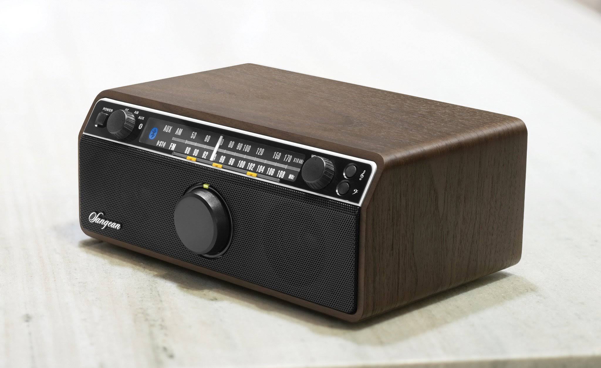 Sangean WR-12 Am / FM / Aux-in / Analog Wooden Cabinet Receiver