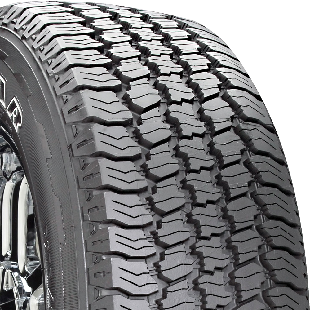 Goodyear Wrangler ArmorTrac 265/75R16 123 R Tire Fits: 2000-02 Dodge Ram 2500 Base, 2013-14 Toyota FJ Cruiser Base