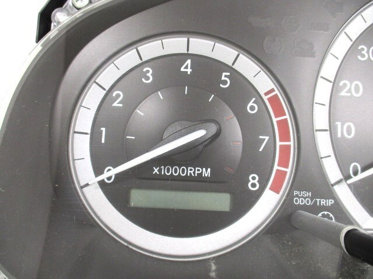 Pre-Owned 2006 Toyota Sienna Speedometer Speedo Cluster 120k Miles OEM LKQ (Good)