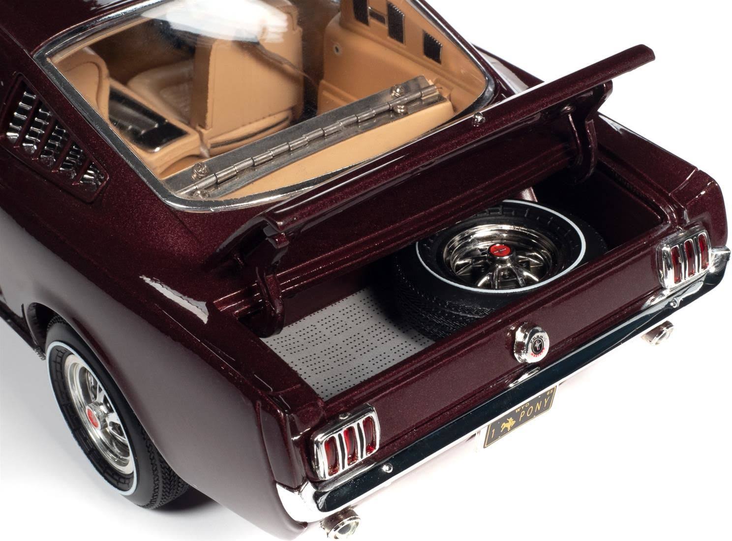 Auto World AMM1248: 1:18 Scale 1965 Ford Mustang 2+2 Diecast Model