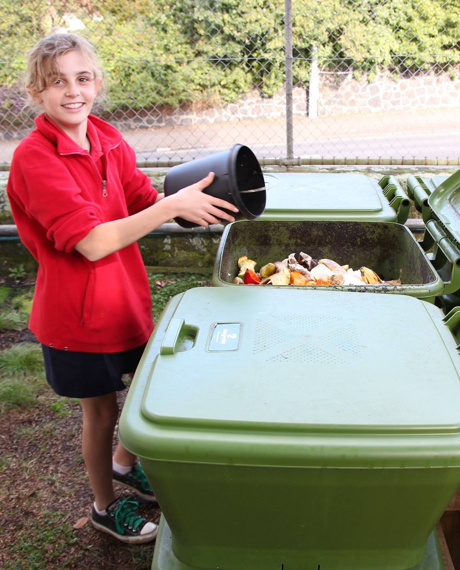 Hungry Bin - Continuous Flow Worm Composter