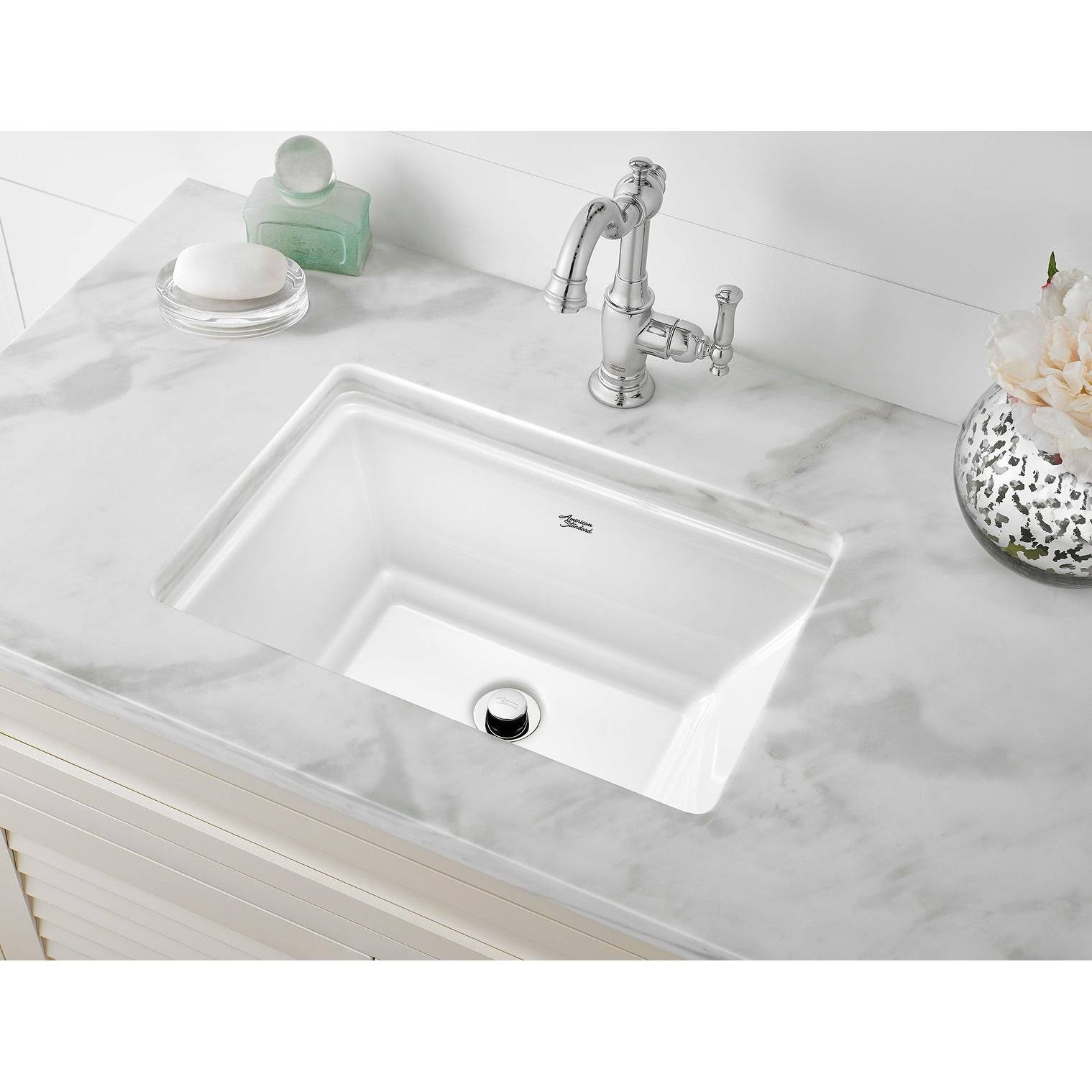 American Standard 0483.000 Estate 19-3/4x22 Undermount Fireclay Bathroom Sink with Linen