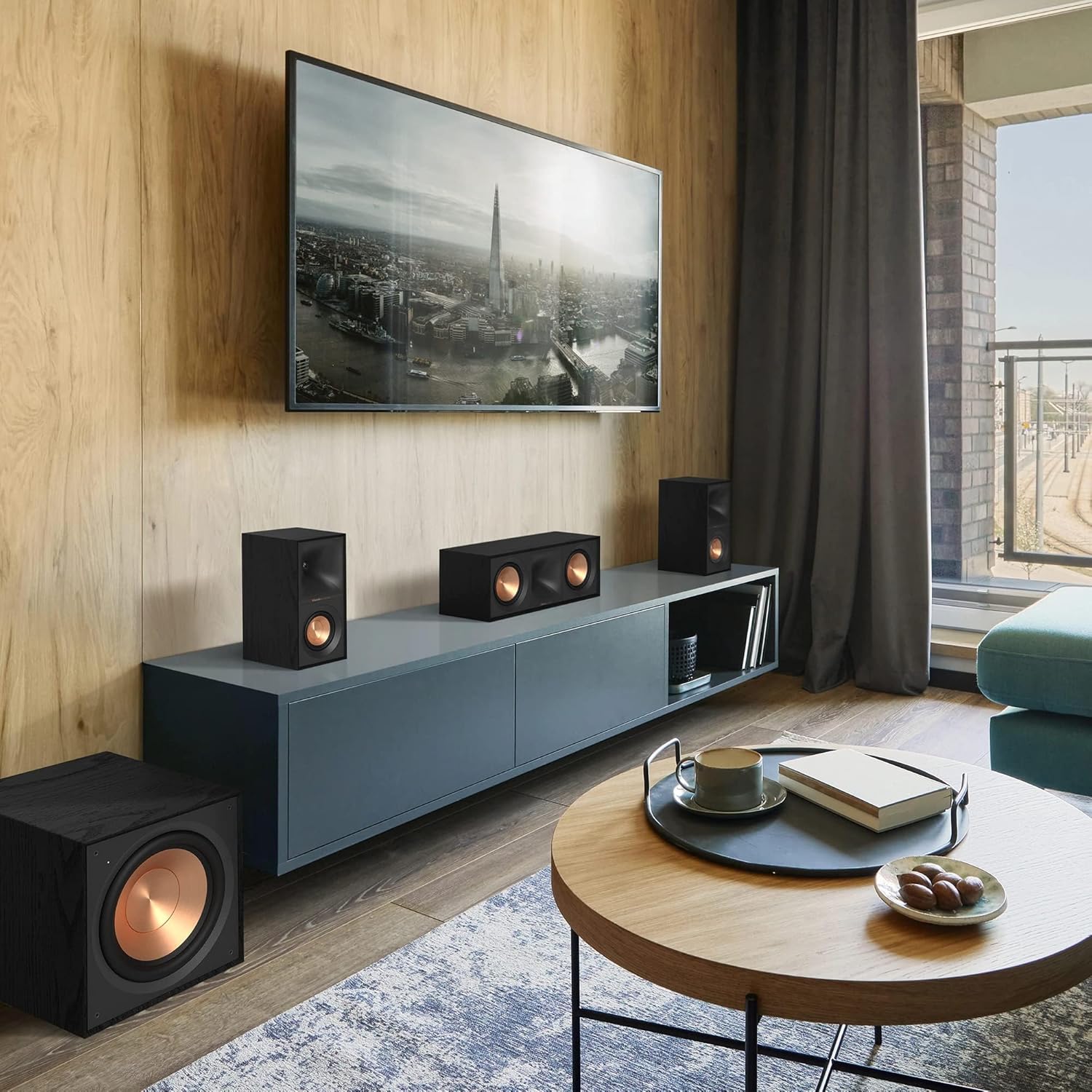 klipsch Reference Next-Generation R-40M Horn-Loaded Bookshelf Speakers with 4” Spun-Copper Woofers for Best-in-Class Home Theater Sound in Black