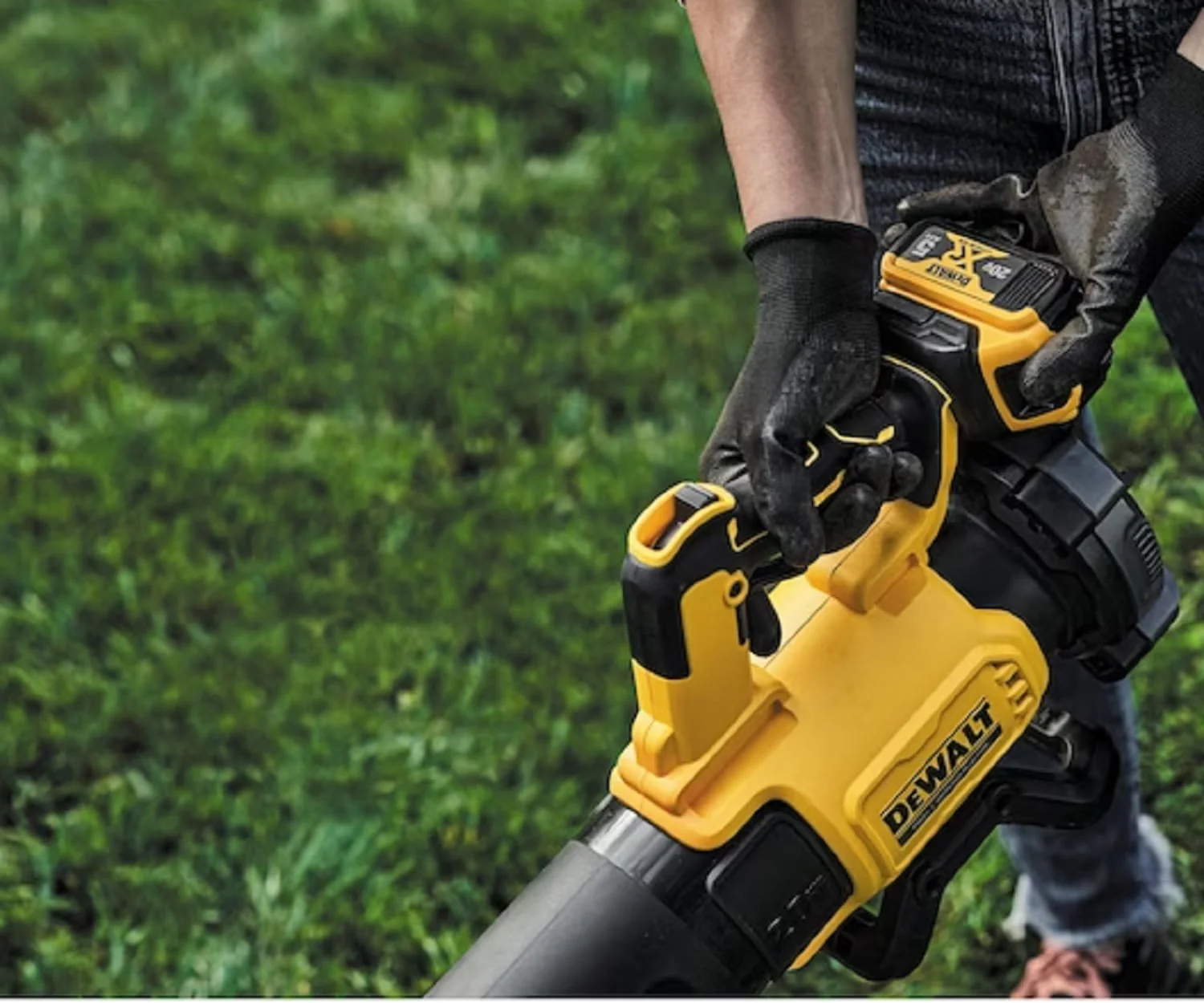 Dewalt 20V Max XR Li-Ion Cordless Brushless Handheld Blower
