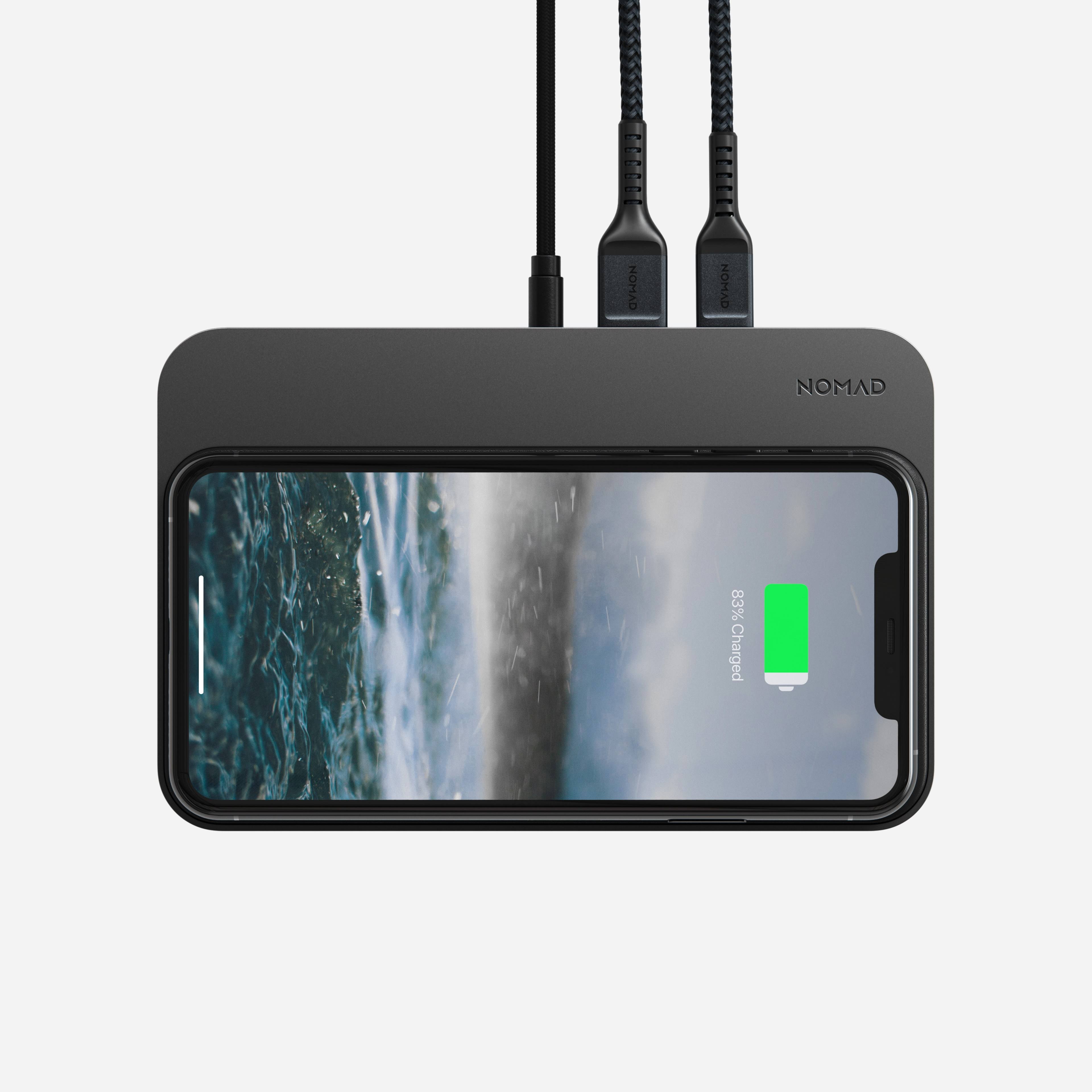 Nomad Wireless Charging Base Station Hub Edition