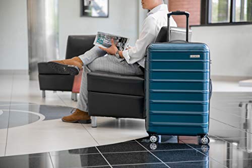 Samsonite Omni 2 Hardside Expandable Luggage with Spinner Wheels, 2-Piece Set (19/24), Lagoon Blue