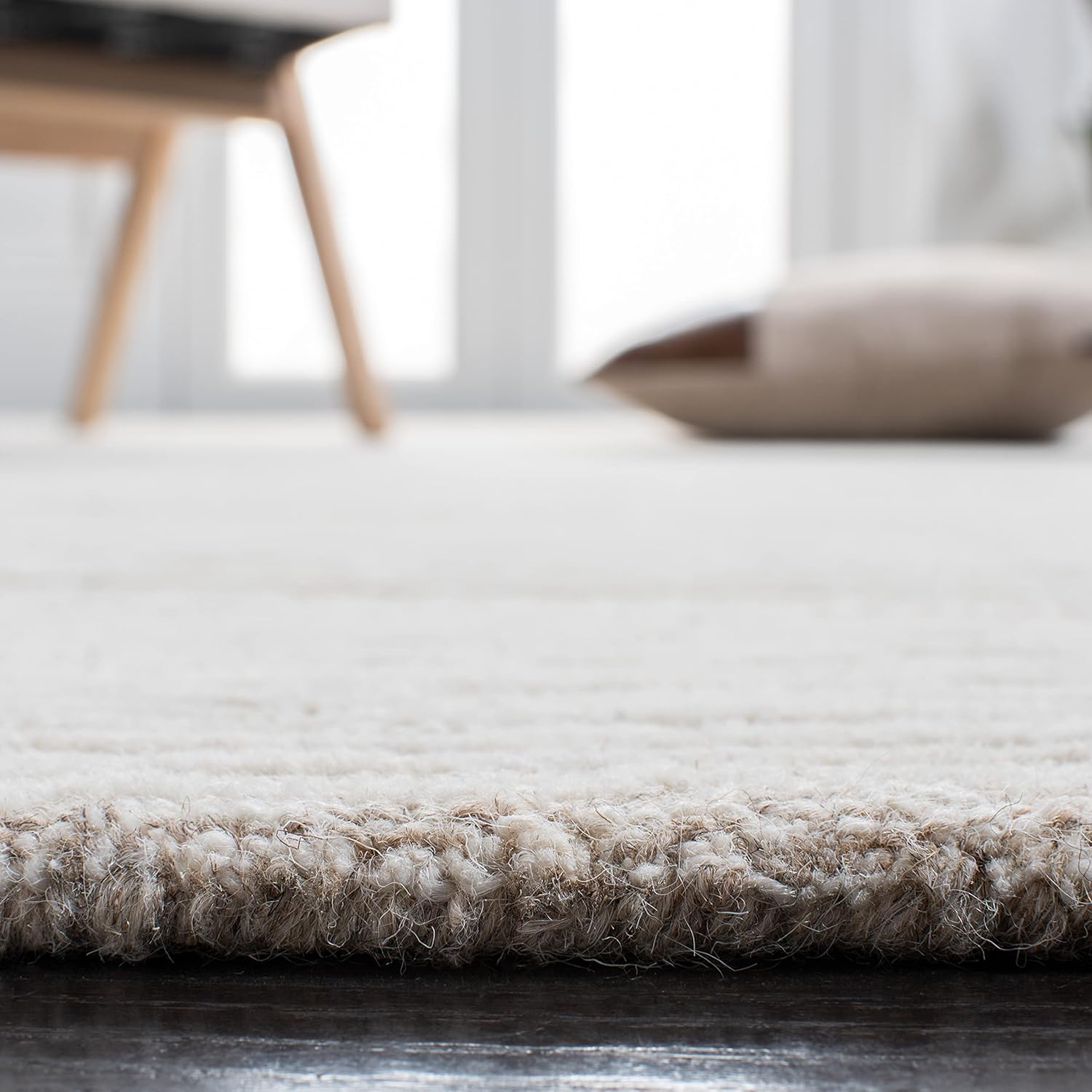 SAFAVIEH Metro Collection Area Rug - 9' x 12', Natural & Ivory, Handmade Modern Wool, Ideal for High Traffic Areas in Living Room, Bedroom (MET995A)