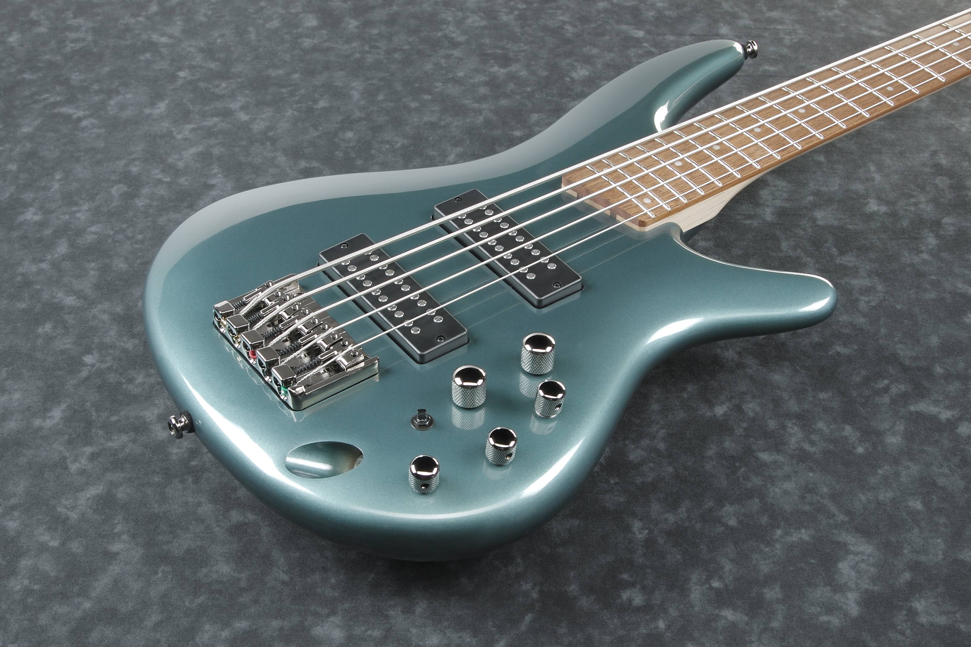 Ibanez SR305E 5-String Bass, Metallic Sage Green