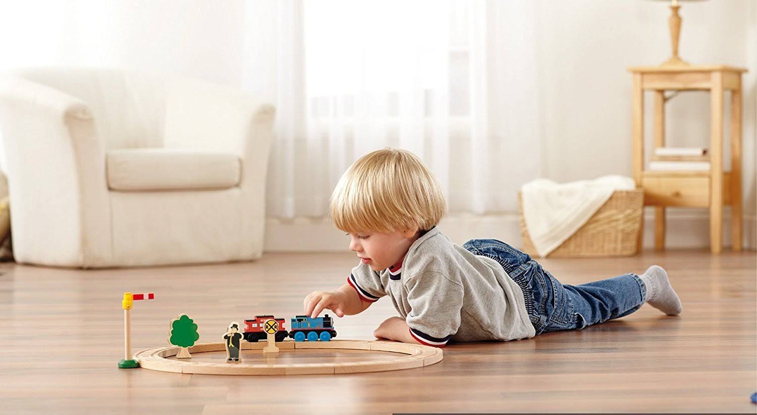 Thomas u0026 Friends Wooden Railway Starter Set