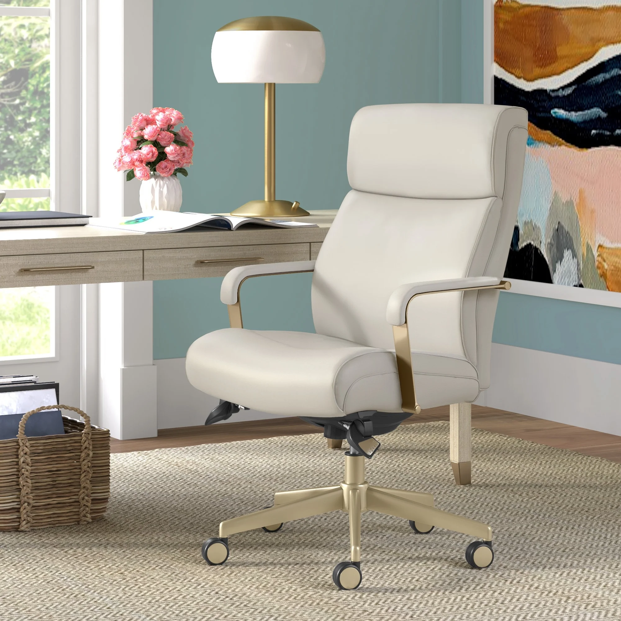 La-Z-Boy Melrose - Chair - executive - ergonomic - armrests - L-shaped - tilt - swivel - foam, bonded leather - white