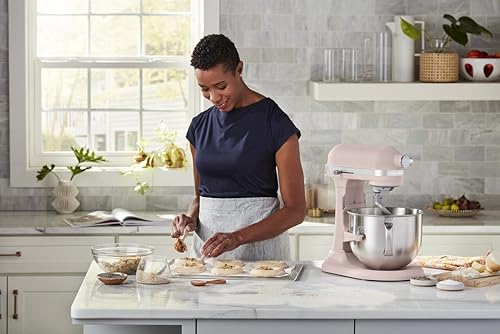 KitchenAid® 7 Quart Bowl-Lift Stand Mixer, Cast Iron Black