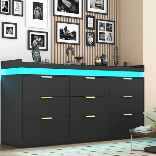 White Dresser with LED Lights, Wooden LED Dresser, 4 Drawer Chest with Charging Station, Tall Chest of Drawer Closet Organizer for Bedroom, Living Room, Entryway, Hallway