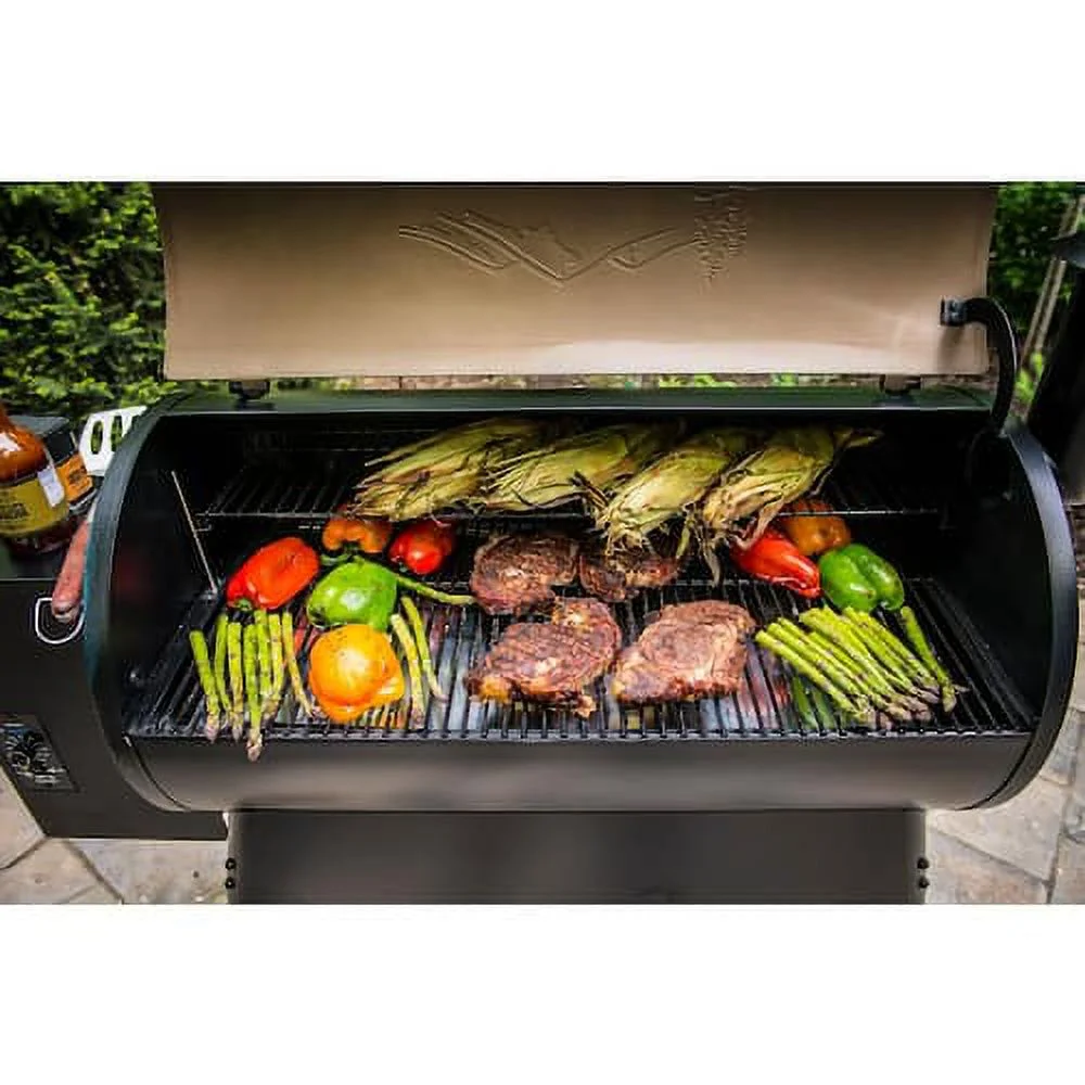 Traeger Pro 34 Pellet Grill in Bronze with Cover