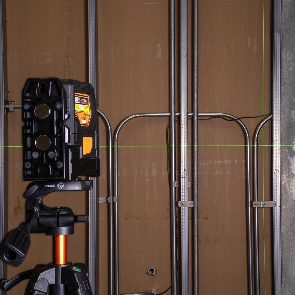 Klein Tools 93LCLGR Self-Leveling Laser Level, Rechargeable, Cross-Line Level with Bright Green Lines, Red Plumb, Magnetic Mounting Clamp