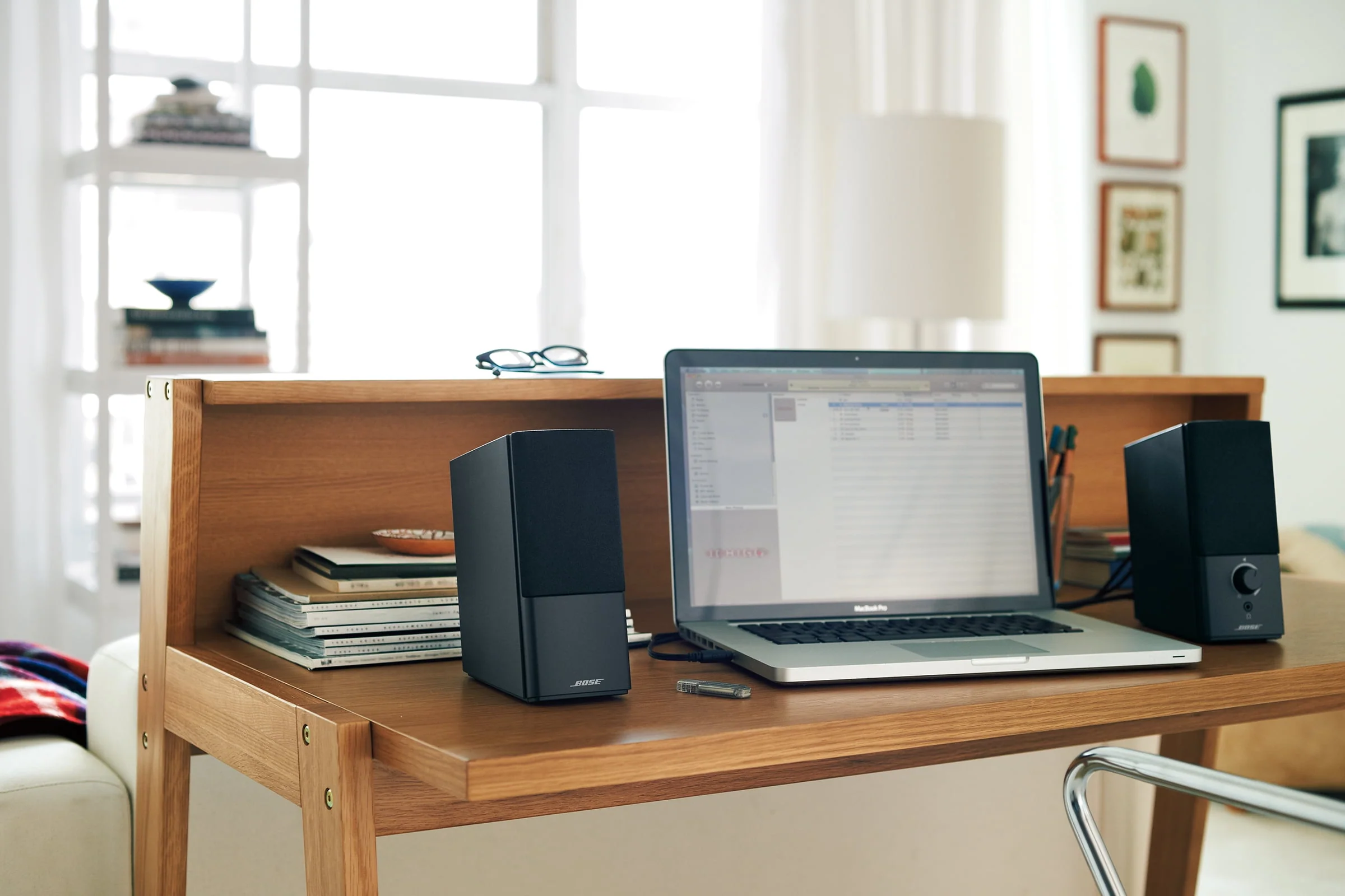 Bose Companion 2 Multimedia Computer Speaker System - 2 speakers per pack, 7.5 inches