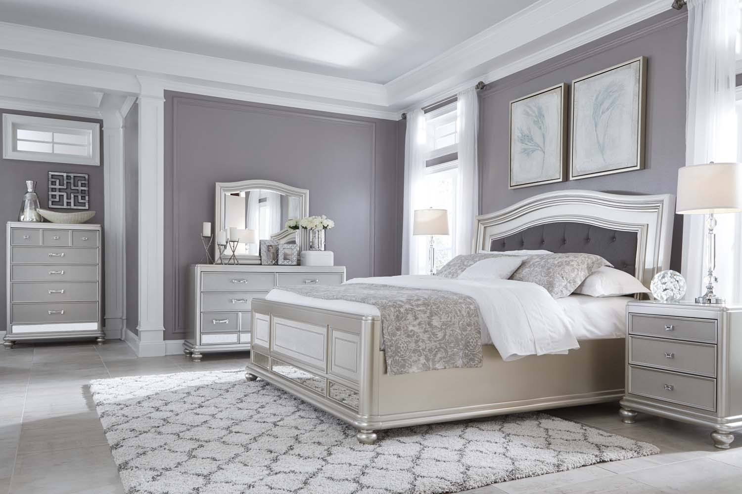 Ashley Coralayne King/California King Panel Footboard