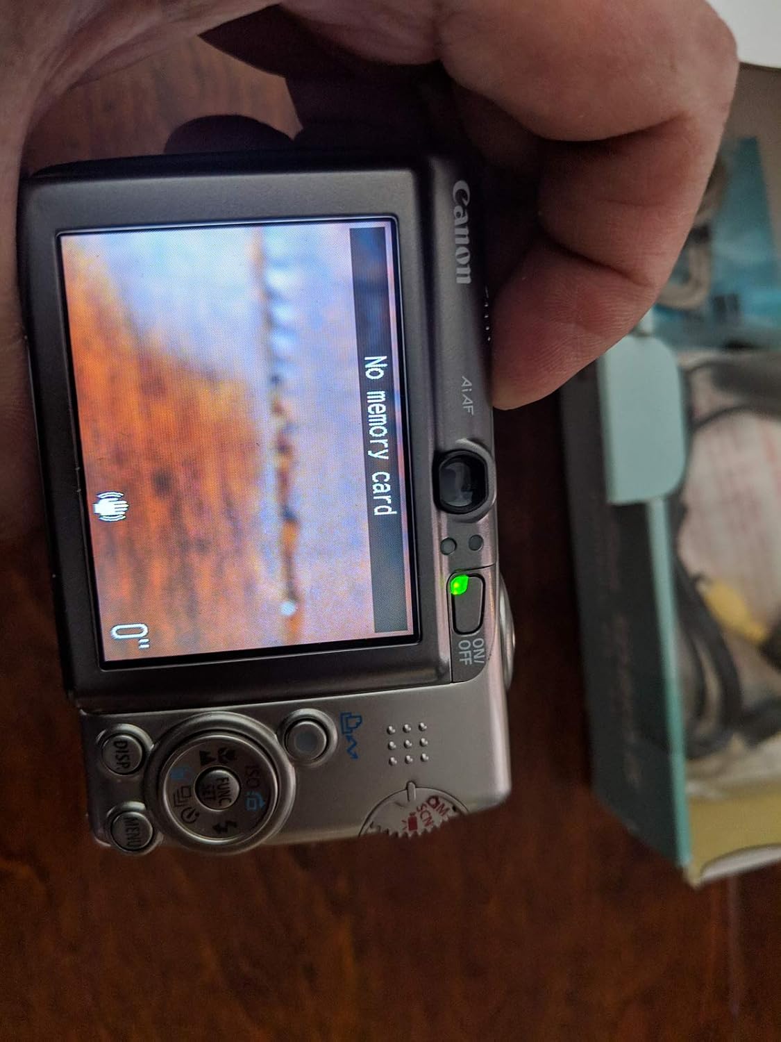 Canon PowerShot SD850 IS 8.0 MP Digital Elph Camera with 4x Optical Image Stabilized Zoom (OLD MODEL)