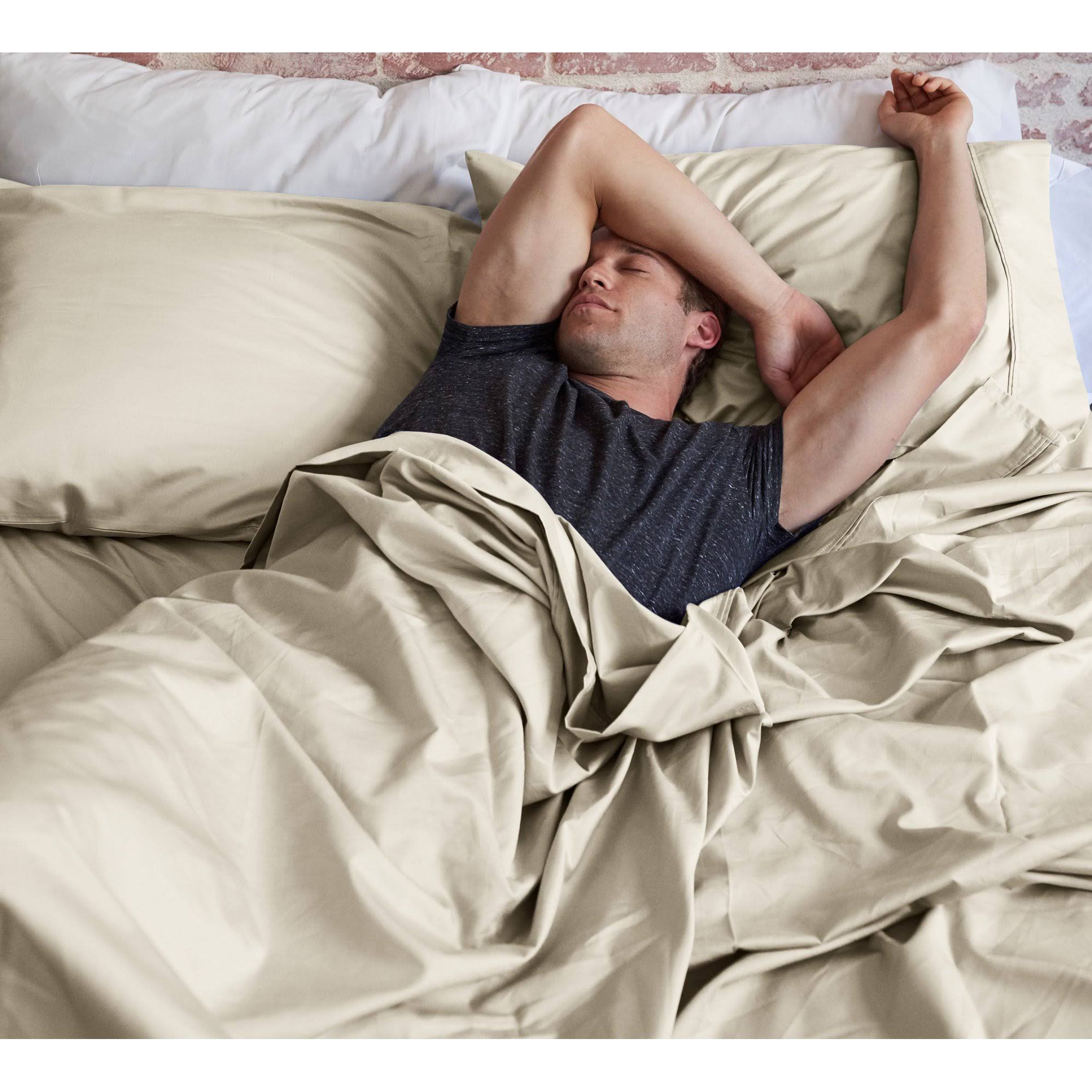 Sleepletics Celliant Performance Bedding Celliant Performance Sheet Set // Chalk (California King)