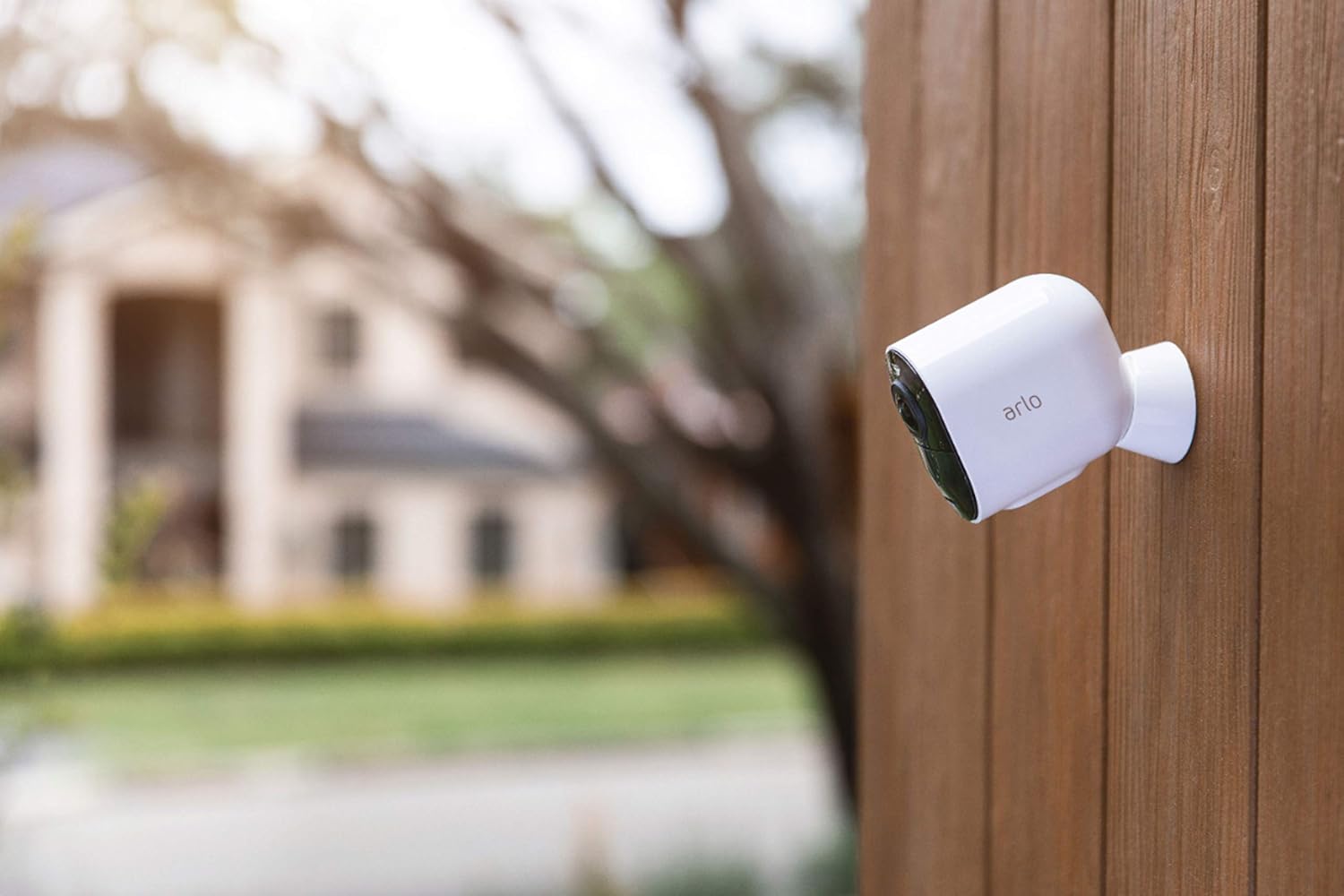 Arlo Ultra 4K Wire-Free HDR Security Cameras Surveillance / 4-Camera