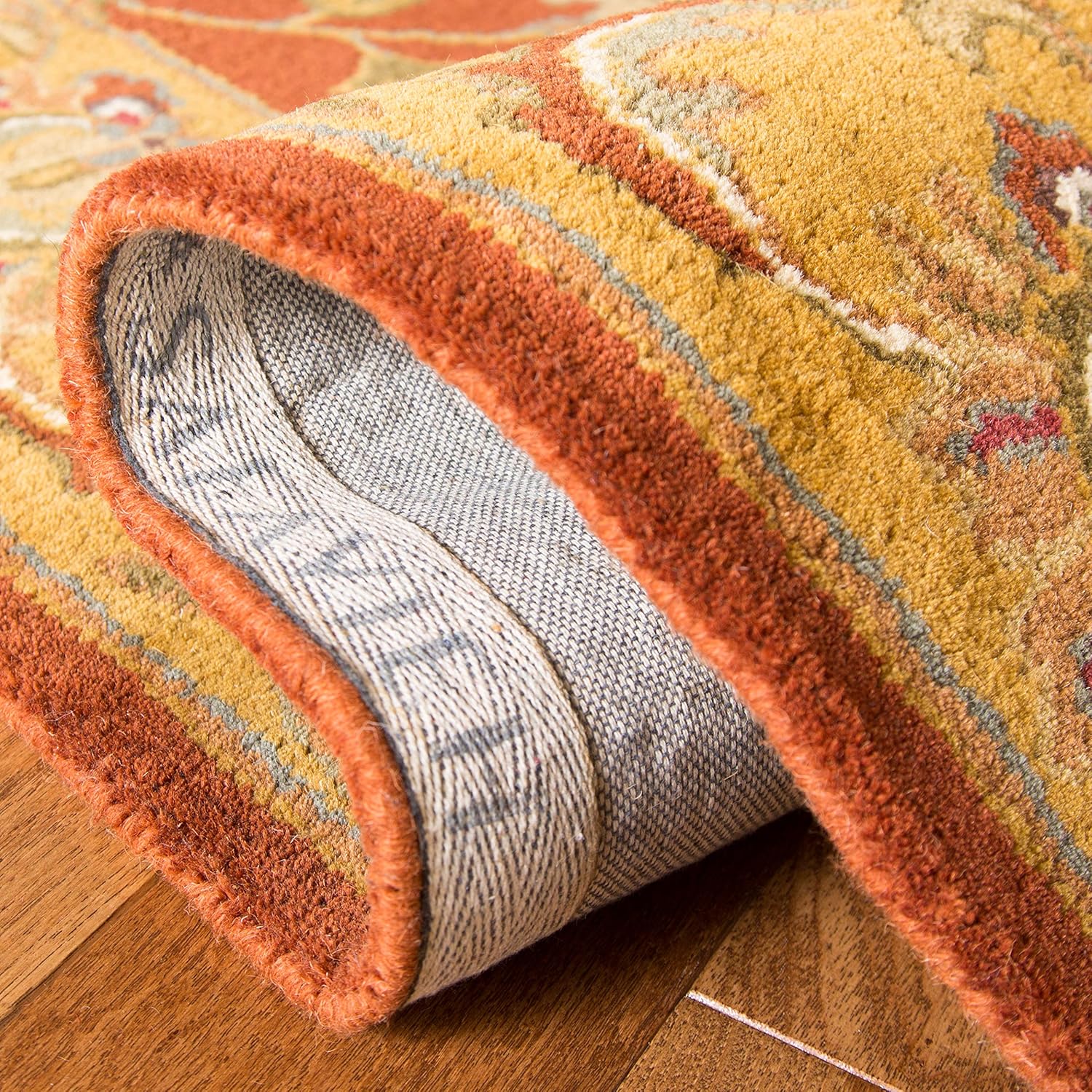 SAFAVIEH Heritage Collection 6' Square Red / Natural HG820A Handmade Traditional Oriental Premium Wool Area Rug