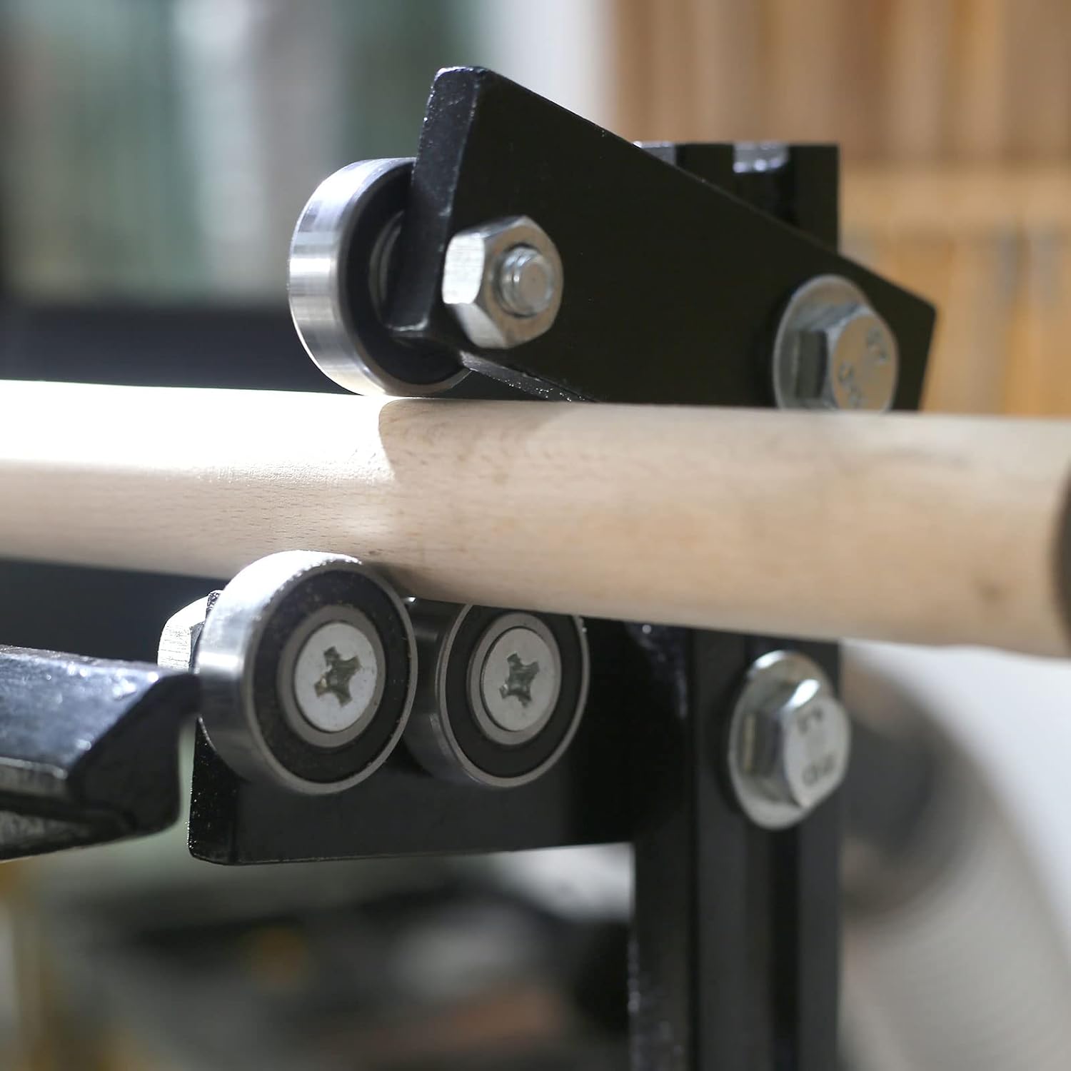 FJL FORCE Wood Lathe Steady Rest, Lathe Steady Rest, Lathe Tool Rest Wood Cast Iron Steady Rest, Wood Lathe Tools and Accessories with Three Metal Fixing Wheels