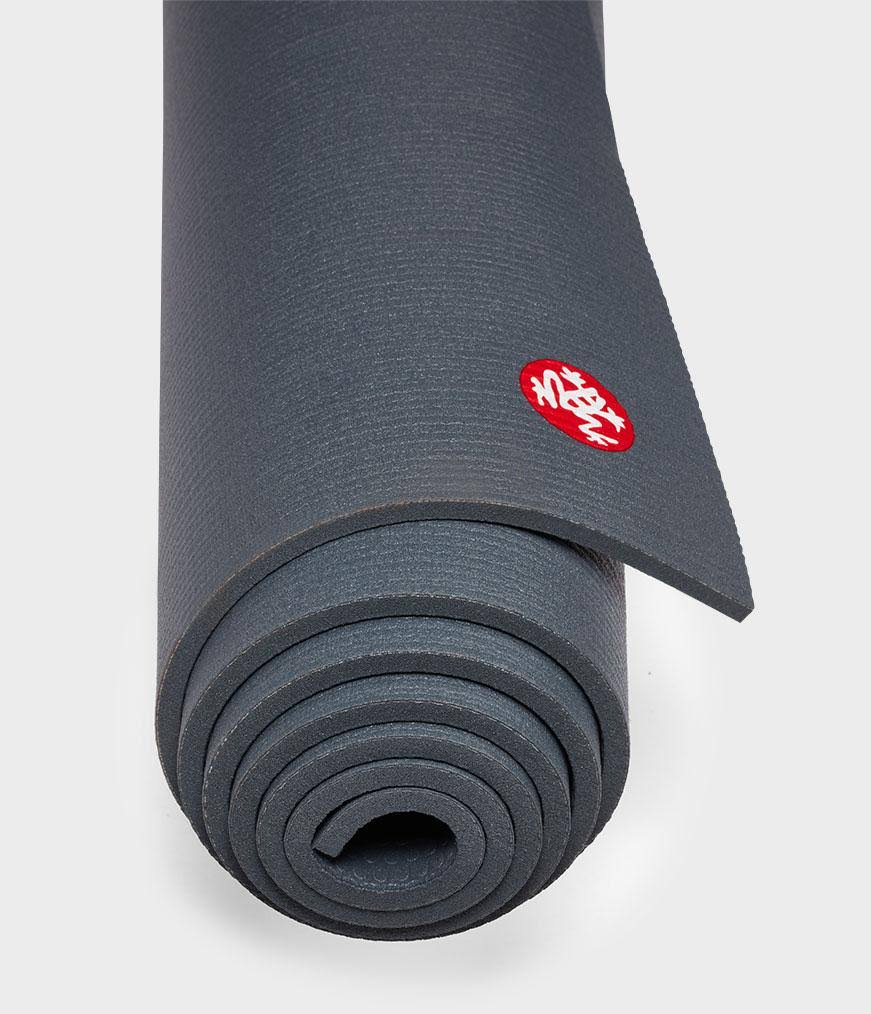 Manduka Pro 71x22 Yoga Mat - Black Sage
