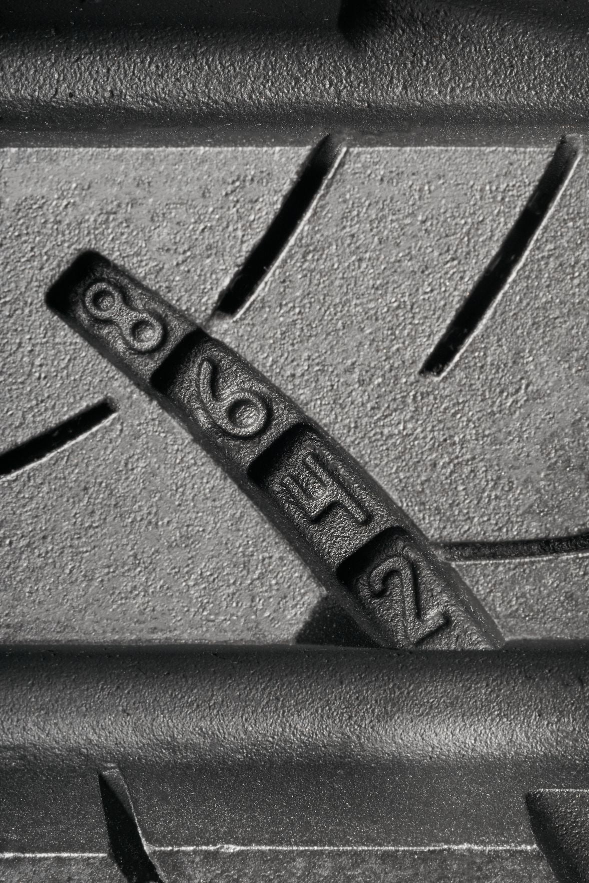 Goodyear Assurance Outlast 205/55R16 91H All-Season Passenger Car Tire