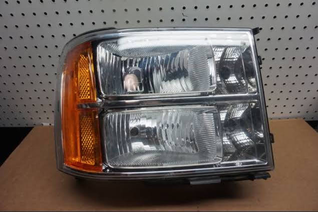 2013 GMC Sierra Headlight Assembly