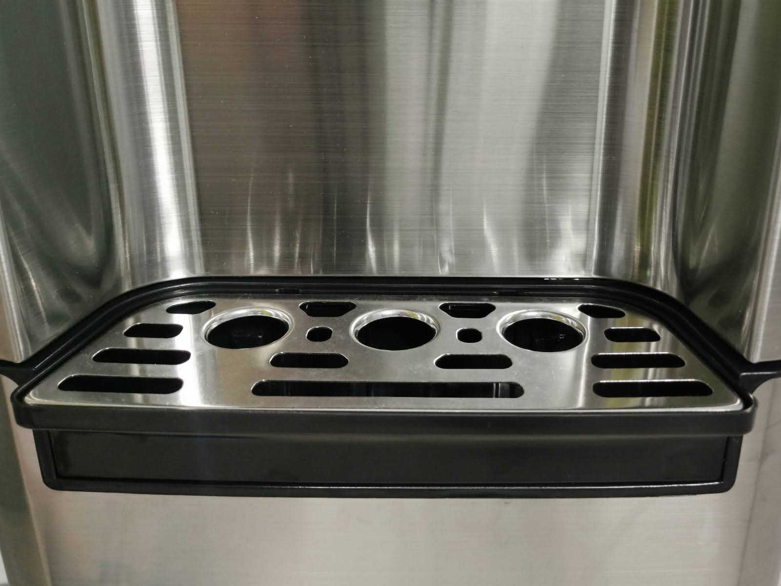 Whirlpool Self-Cleaning, Bottom Loading, Hot, Cool and Cold, Water Dispenser with 4 LED Indicators in Stainless Steel