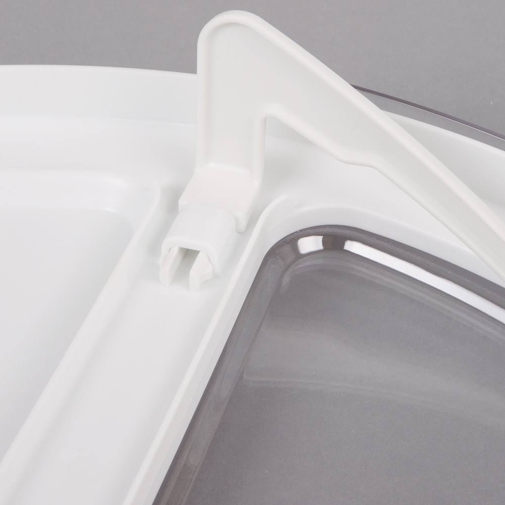 Rubbermaid ProSave White Sliding Lid with 4-Cup Scoop