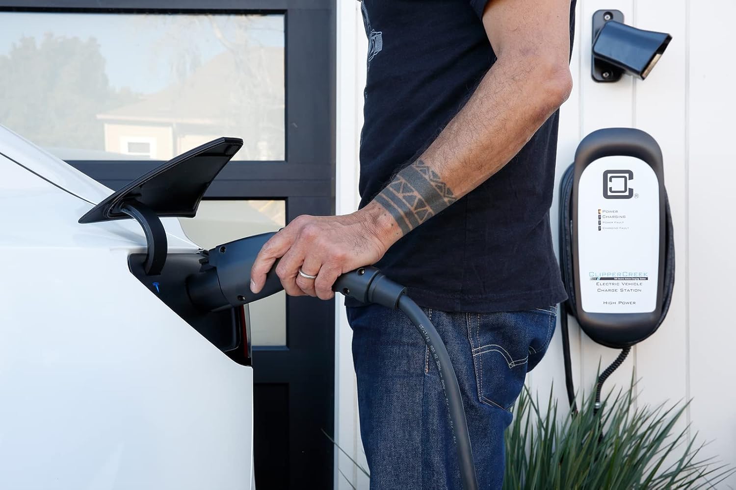 ClipperCreek EV Charging Station, Level 2, HCS-50P, NEMA 14-50, 40A, 25 ft Charging Cable, Safety Certified, Made in America