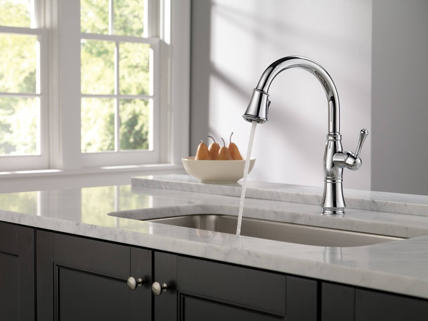 Delta 9197-DST Cassidy Chrome Single Handle Pull Down Kitchen Faucet