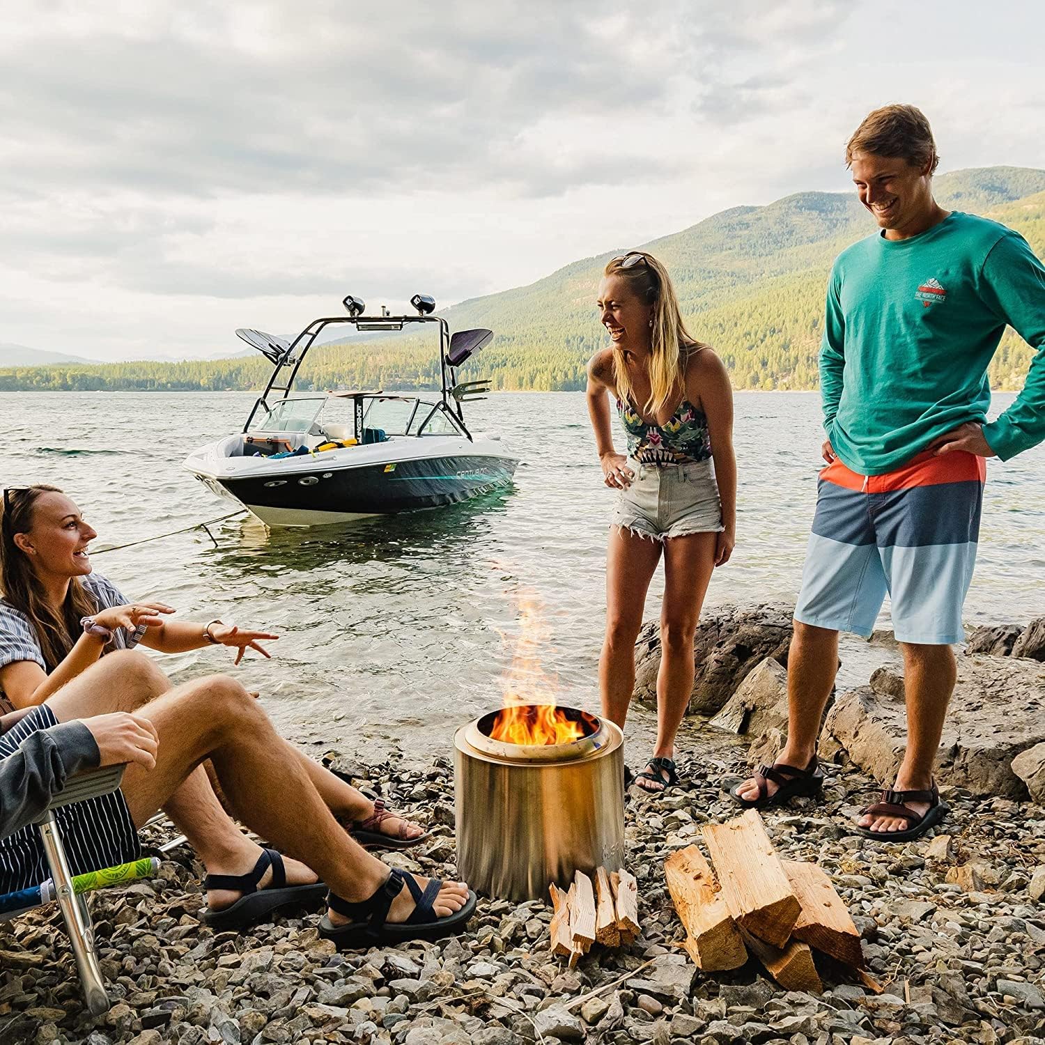 Solo Stove Ranger 2.0, 15 Inch Smokeless Fire Pit – Portable Stainless Steel Outdoor Fireplace with Carry Case - Lightweight Fireplace, Removable Ash Pan, Ideal for 2-4 People, 15lbs