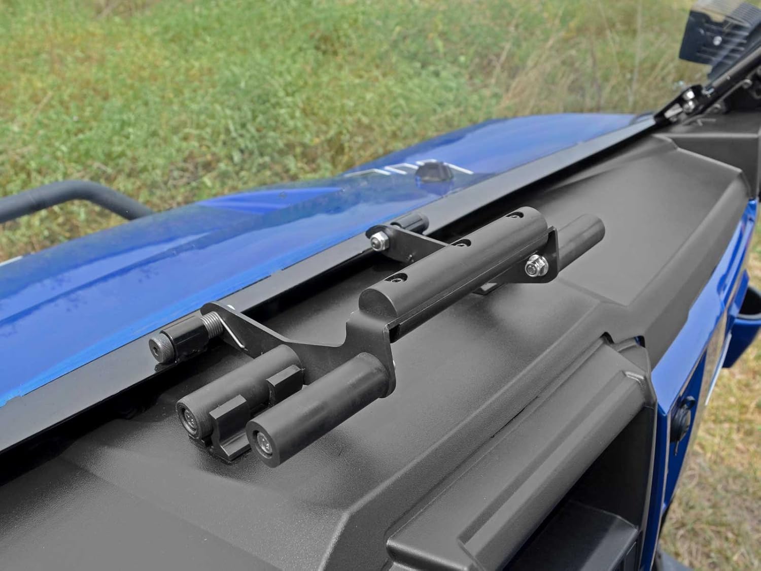 SuperATV Heavy-Duty Scratch Resistant Flip Windshield for 2017 Polaris Ranger XP 1000 / 1000 / Crew (See Fitment) | 1/4 Thick Polycarbonate 25X Stronger Than Glass | All Weather Design | USA Made!