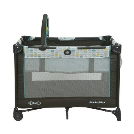 Graco Pack &n Play on The Go Playard with Bassinet, Fletcher