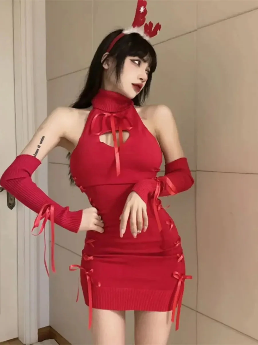 'Praise' Turtleneck Ribbon Knitted Dress