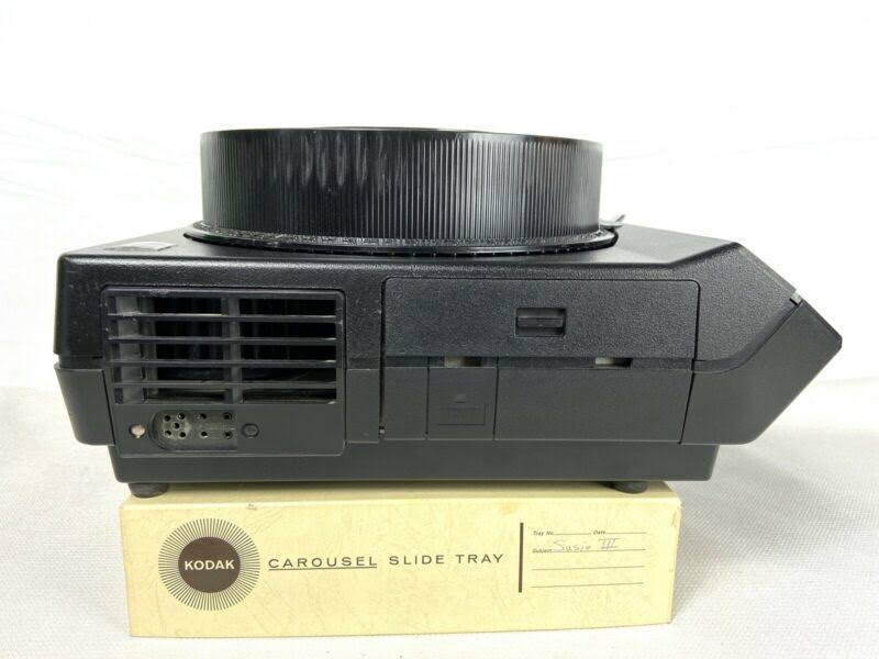 Kodak Carousel 4200 Slide Projector with Slide Tray