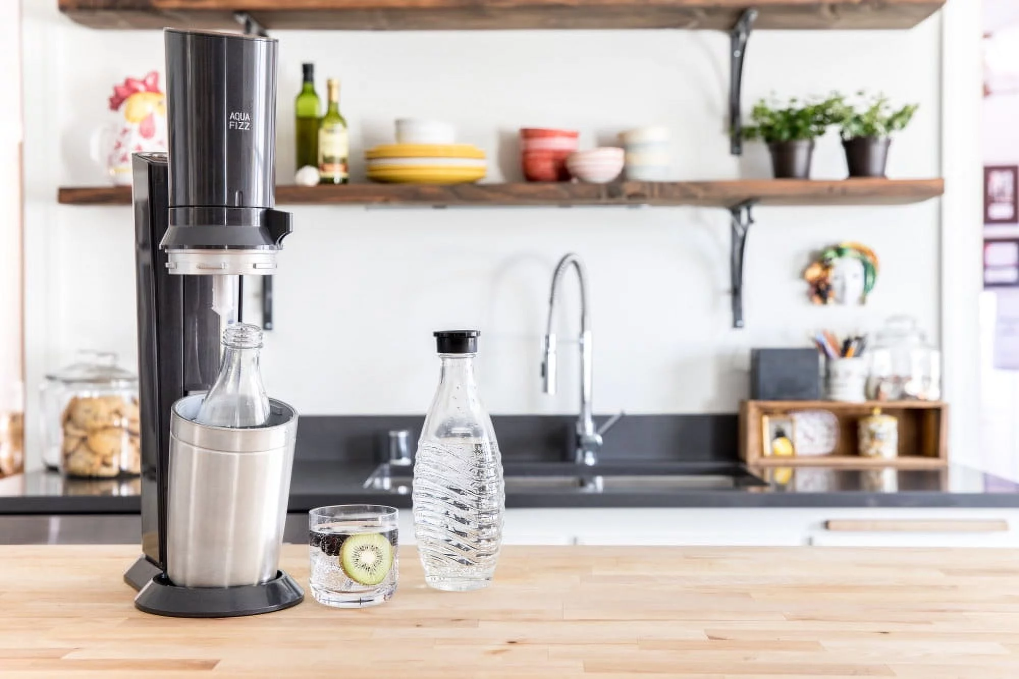 SodaStream Aqua Fizz Sparkling Water Maker Kit (Black) with Co2 & Glass Carafes