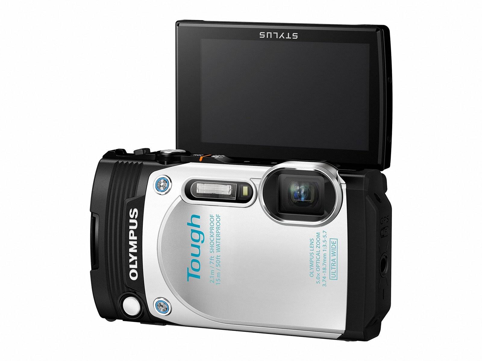 Olympus Compact Digital Camera Stylus TG - 870 Tough White Waterproof Performance 15 M 180 movable(White)
