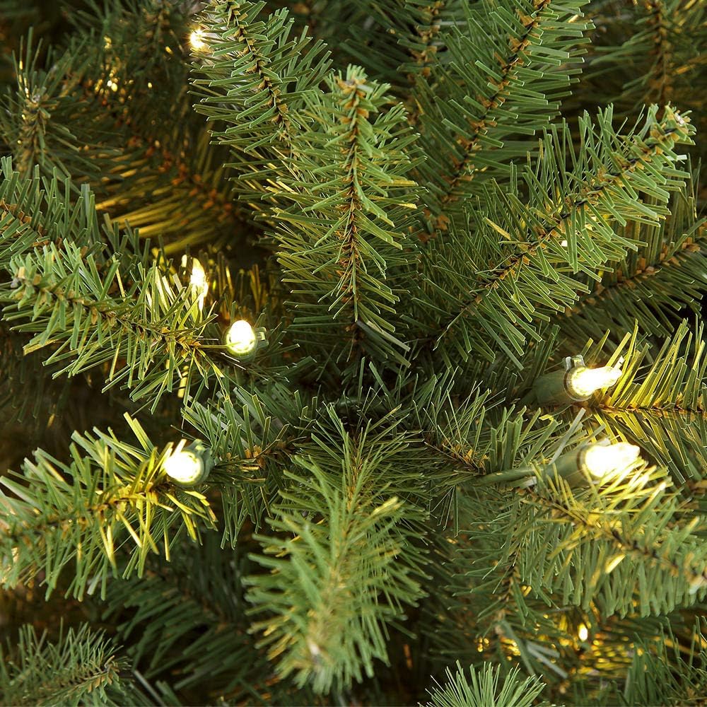Puleo International 7.5 Foot Pre-Lit Fraser Fir Artificial Christmas Tree with 750 Clear Lights, Green