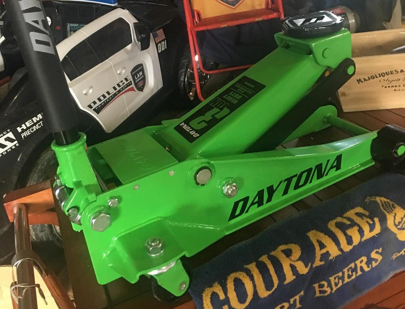 Daytona 3 Ton Professional Rapid Pump Floor Jack, Green (DaytonGHD3T)