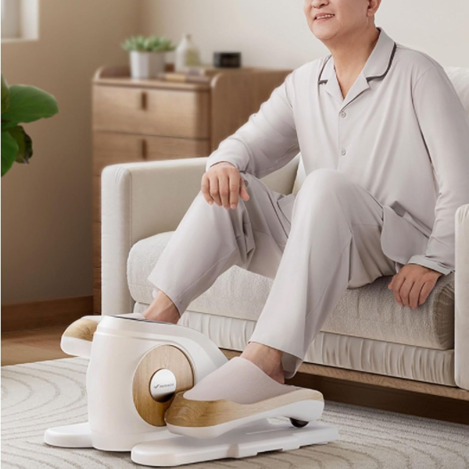 Pedal Exerciser for Seniors, Home Under Desk Elliptical, Electric Step Machine, Foot Pedal Exerciser, Portable Foot &Leg Pedal Exerciser Rehabilitation Exercise Training Equipment for Seniors ，for Sen