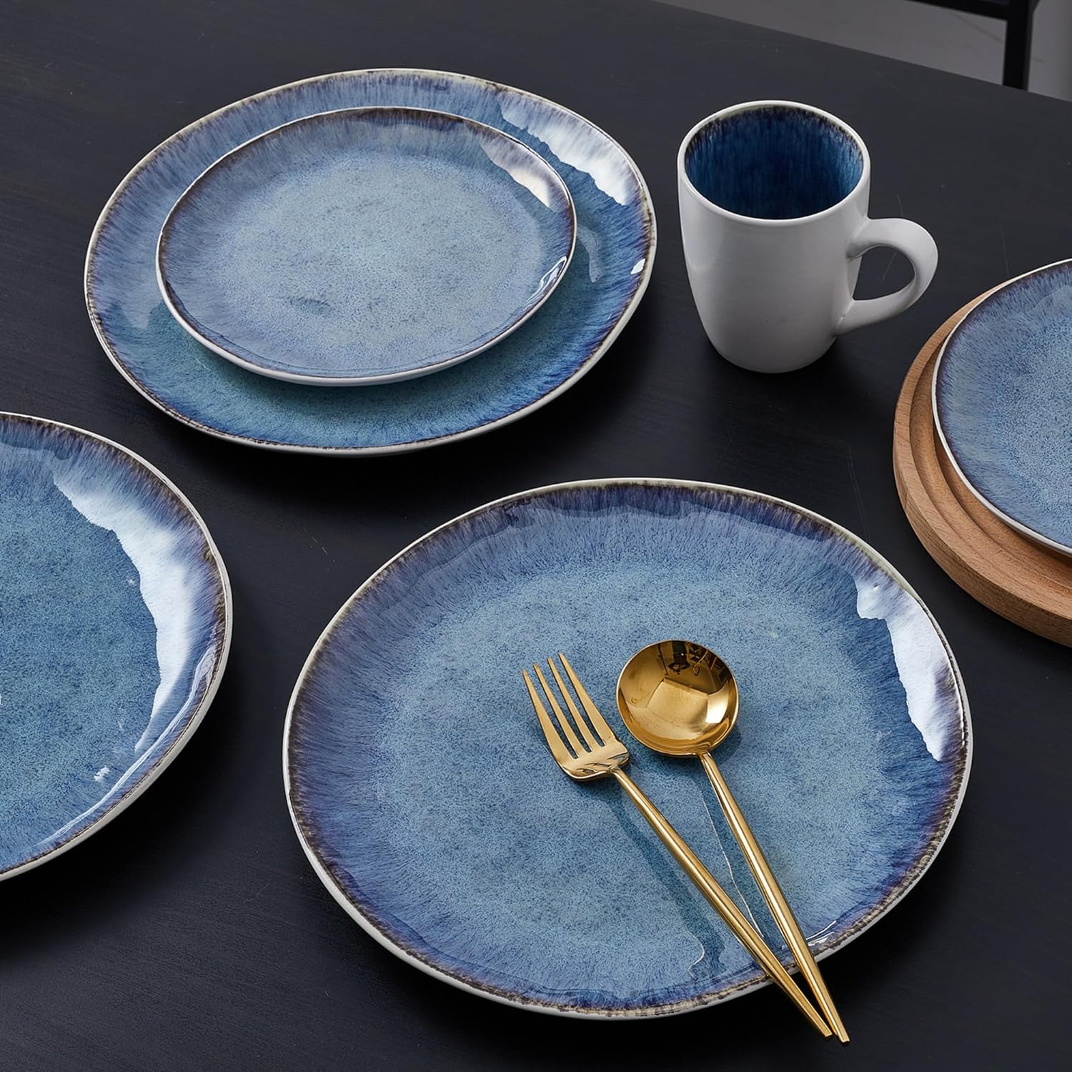 Stone lain Romy Stoneware Dinnerware Set, 16-Piece Service for 4, Blue