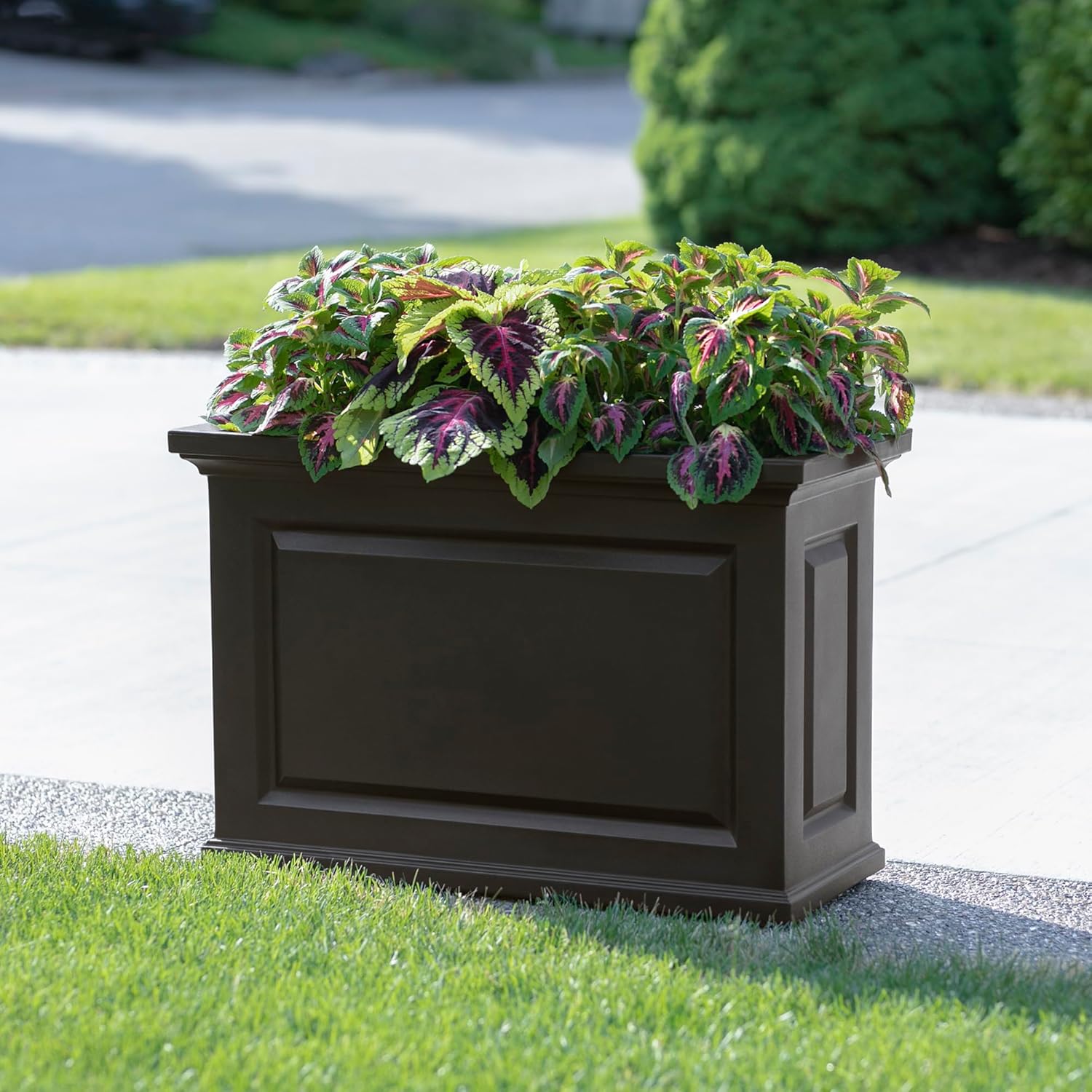 Mayne Inc. Nantucket Trough Planter - Black - 36in L x 16in W x24in H - with 17.3 Gallon Built-in Water Reservoir (4847-B)